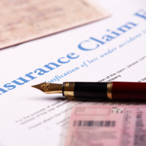 Finance & Insurance Clerks